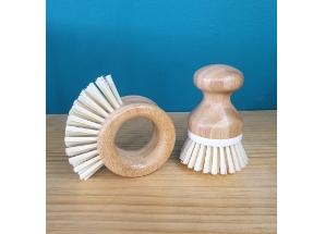 Bamboo scrubbing brush 